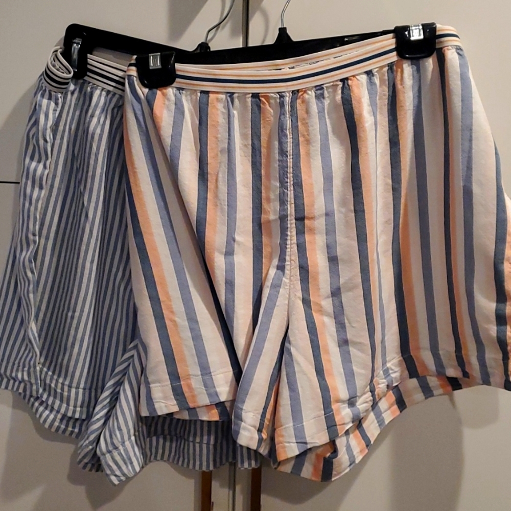 Set of 2 Old Navy sleep shorts
